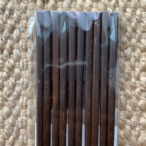 NWOT 10-Pairs of Chopsticks - Picture 2 of 10